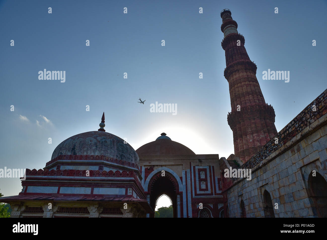 Qutb Minar bei Sonnenuntergang, Delhi, Indien Stockfoto
