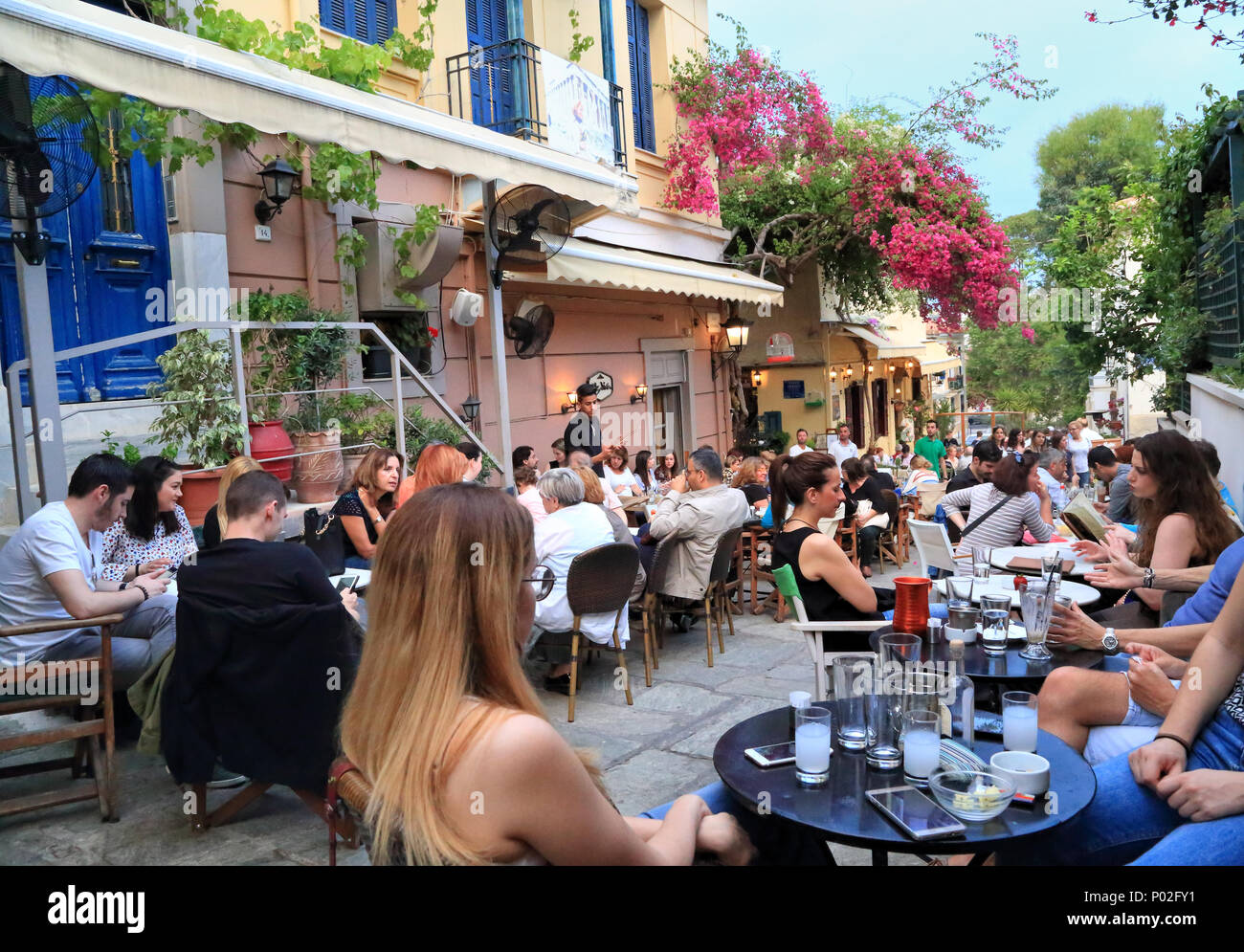 Bars Restaurants in Plaka, Athens: Melina Merkouri Cafe Stockfoto