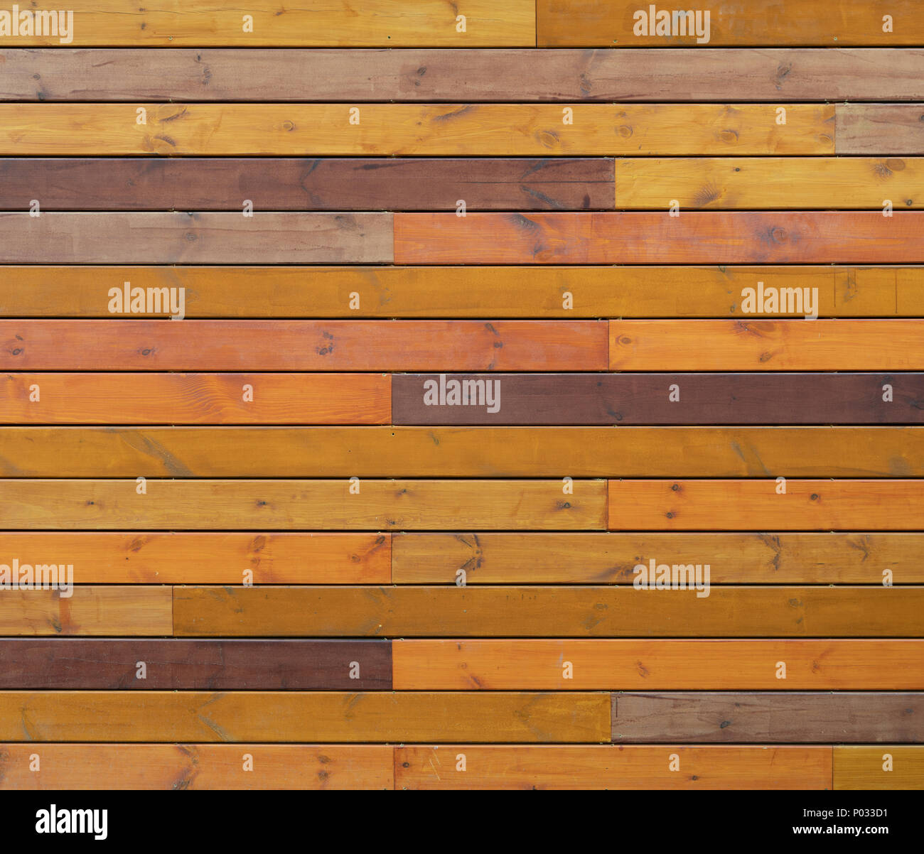 Farbige Holzplanken Hintergrund oder Textur Stockfoto