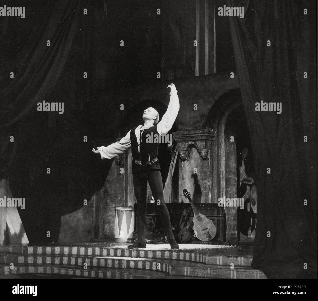 Original Film Titel: Hamlet. Englischer Titel: Hamlet. Regisseur: Laurence Olivier. Jahr: 1948. Stars: Laurence Olivier. Credit: Zwei Städte/Rang/Album Stockfoto