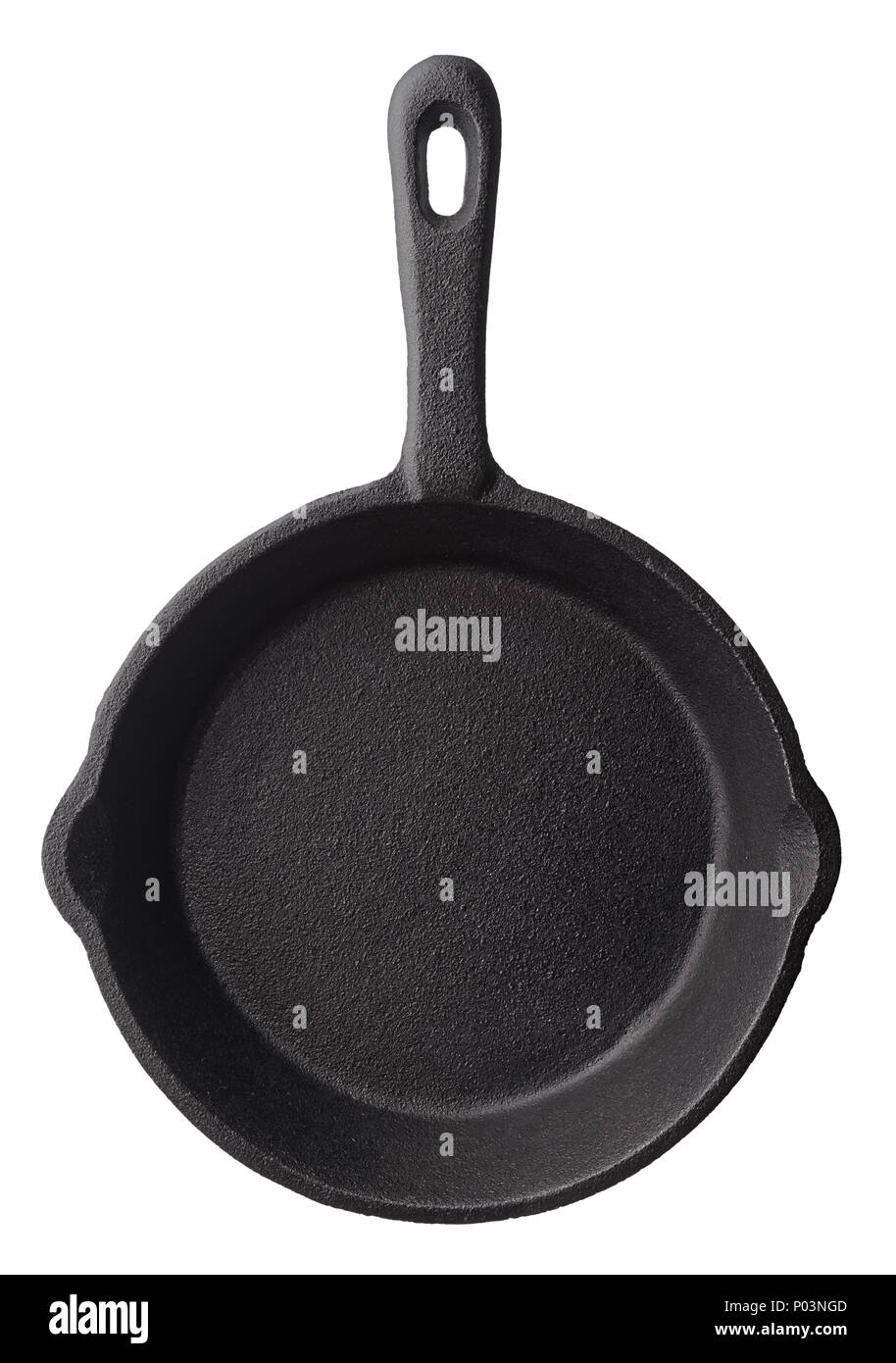 Isolierte Objekte: Leer schwarz Gusseisen Bratpfanne, auf weißem Hintergrund Stockfoto