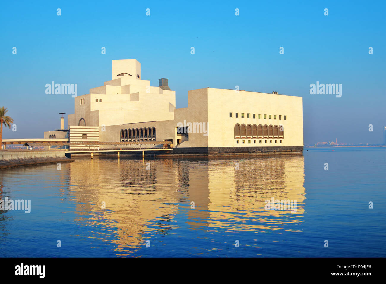 Museum für Islamische Kunst, an der Corniche, Westebay, Doha, Qatar entfernt Stockfoto