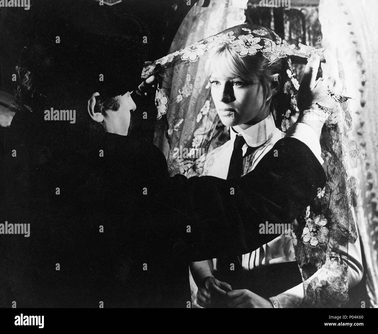 Original Film Titel: Doktor Schiwago. Englischer Titel: Doktor Schiwago. Regisseur: David Lean. Jahr: 1965. Stars: Julie Christie, Rod Steiger. Quelle: Carlo Ponti/MGM/Album Stockfoto