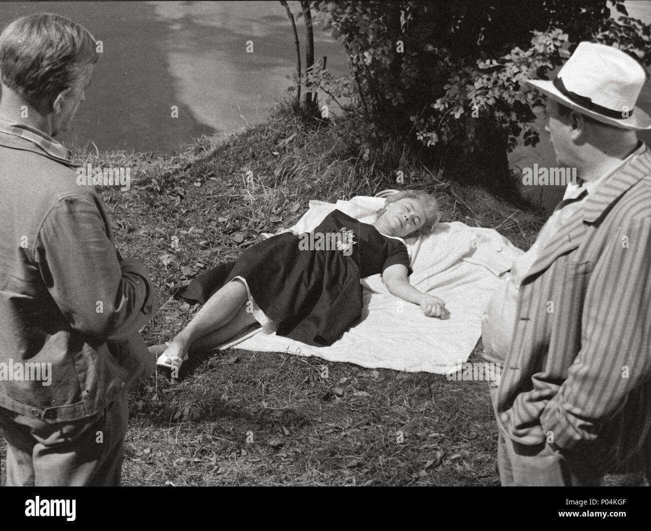 Original Film Titel: Domenica D'AGOSTO. Englischer Titel: SONNTAG IM AUGUST. Regisseur: Luciano Emmer. Jahr: 1950. Stockfoto