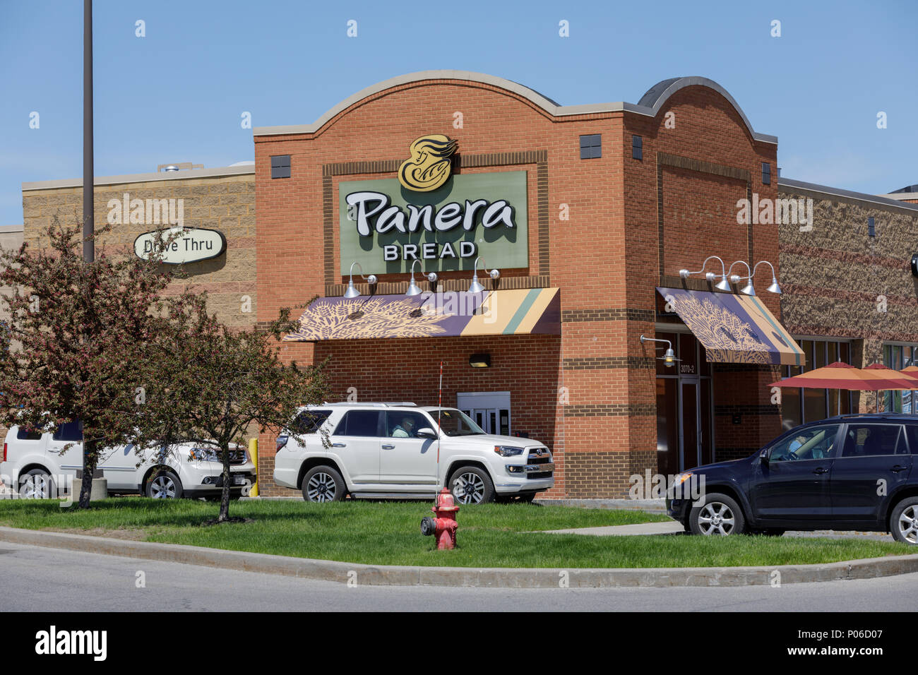 Saratoga County, New York: ein Panera Bread mit Blick auf seine Drive Thru. Stockfoto