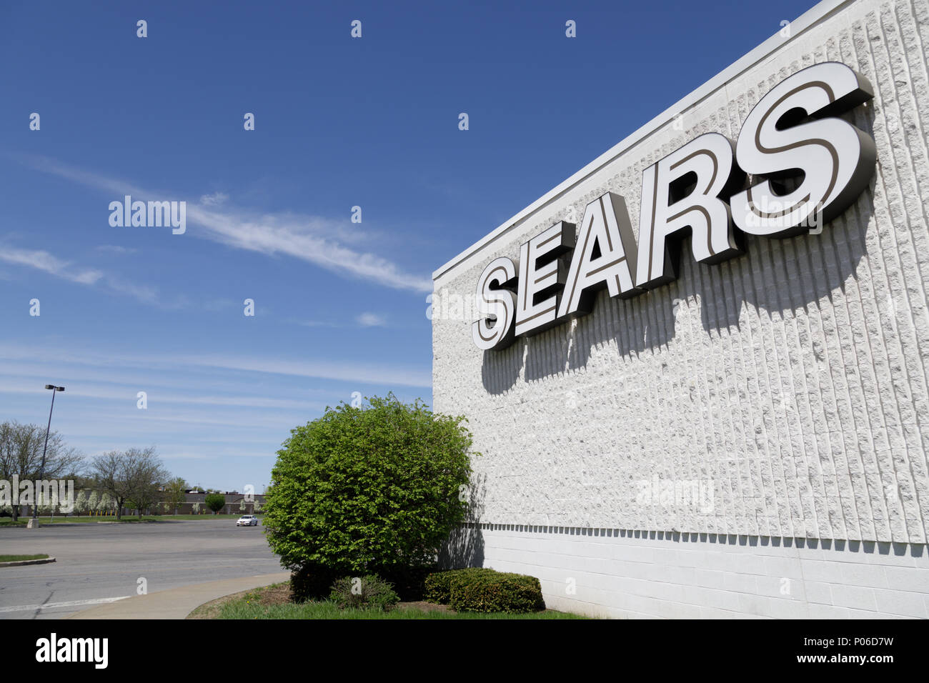 Saratoga County, New York: Eine vor kurzem geschlossene Sears Department Store. Stockfoto