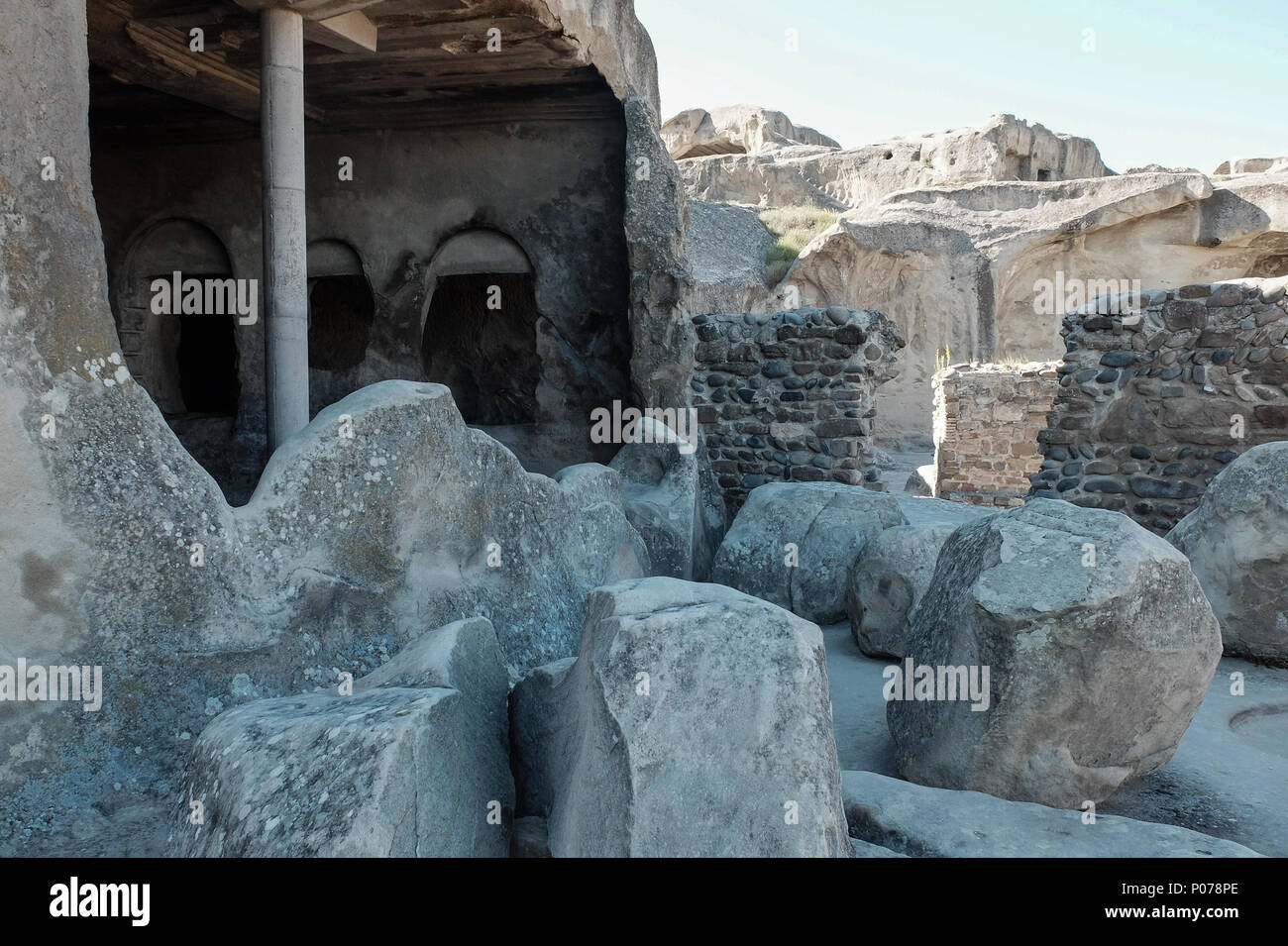 Uplistsikhe Historisches Museum, einem der ältesten städtischen Siedlungen in Georgien, ist eine alte Felsen gehauene Stadt im Osten Georgien, 10 km Stockfoto