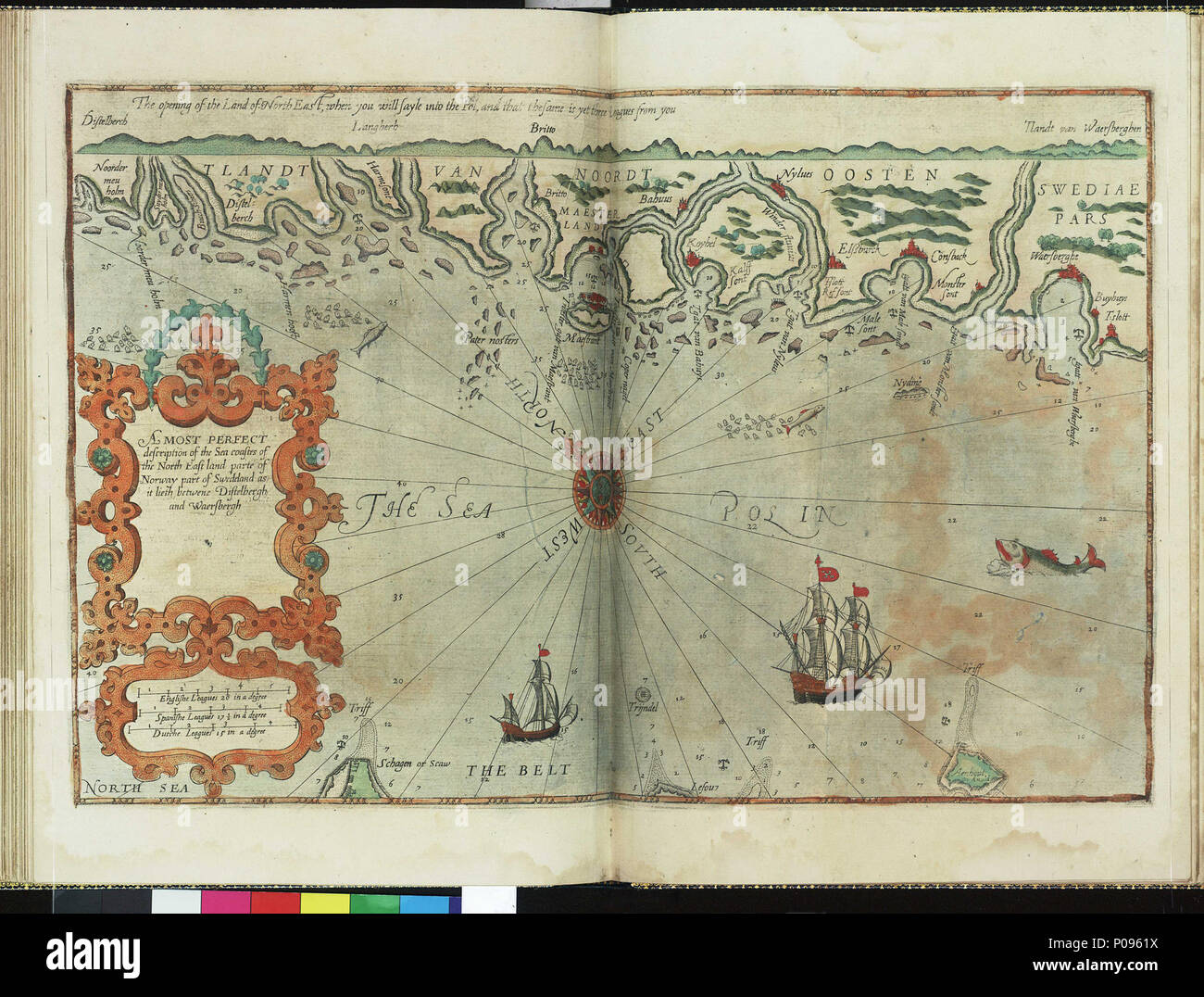 . Englisch: eine perfekte Beschreibung der Sea coastes der North East Land parte Norwegen parte Der Swedeland wie es wüst liegt und WaersberghBound betwene Distelbergh Blatt. Hand col engr. Maßstab: [Ca. 1:400 000 (bar)]. Kartografische Hinweis: Nord bei 315 Grad. Bar Skalen in Englisch, Spanisch und Niederländisch Ligen. Inhalt Hinweis: Enthält ein Profil an der Küste. Mit zwei Schiffen und Schulen der Fische eingerichtet. Ein Diagramm von Anthony Ashley's Englische Ausgabe von "Die seemänner Mirrour". Herr Howard von Effingham bestellt Waghenaer sea Atlas 'De Spieghel der Zeevaerdt" übersetzt werden. Es war so populär, dass' Stockfoto