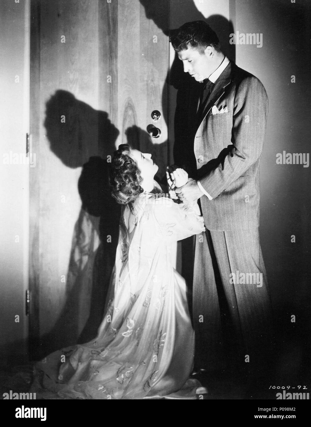 Original Film Titel: SORRY falsche Nummer. Englischer Titel: SORRY falsche Nummer. Film Regie: Anatole Litvak. Jahr: 1948. Stars: Burt Lancaster; Barbara Stanwyck. Quelle: Paramount Pictures/Album Stockfoto