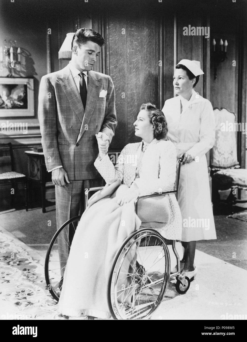 Original Film Titel: SORRY falsche Nummer. Englischer Titel: SORRY falsche Nummer. Film Regie: Anatole Litvak. Jahr: 1948. Stars: Burt Lancaster; Barbara Stanwyck. Quelle: Paramount Pictures/Album Stockfoto