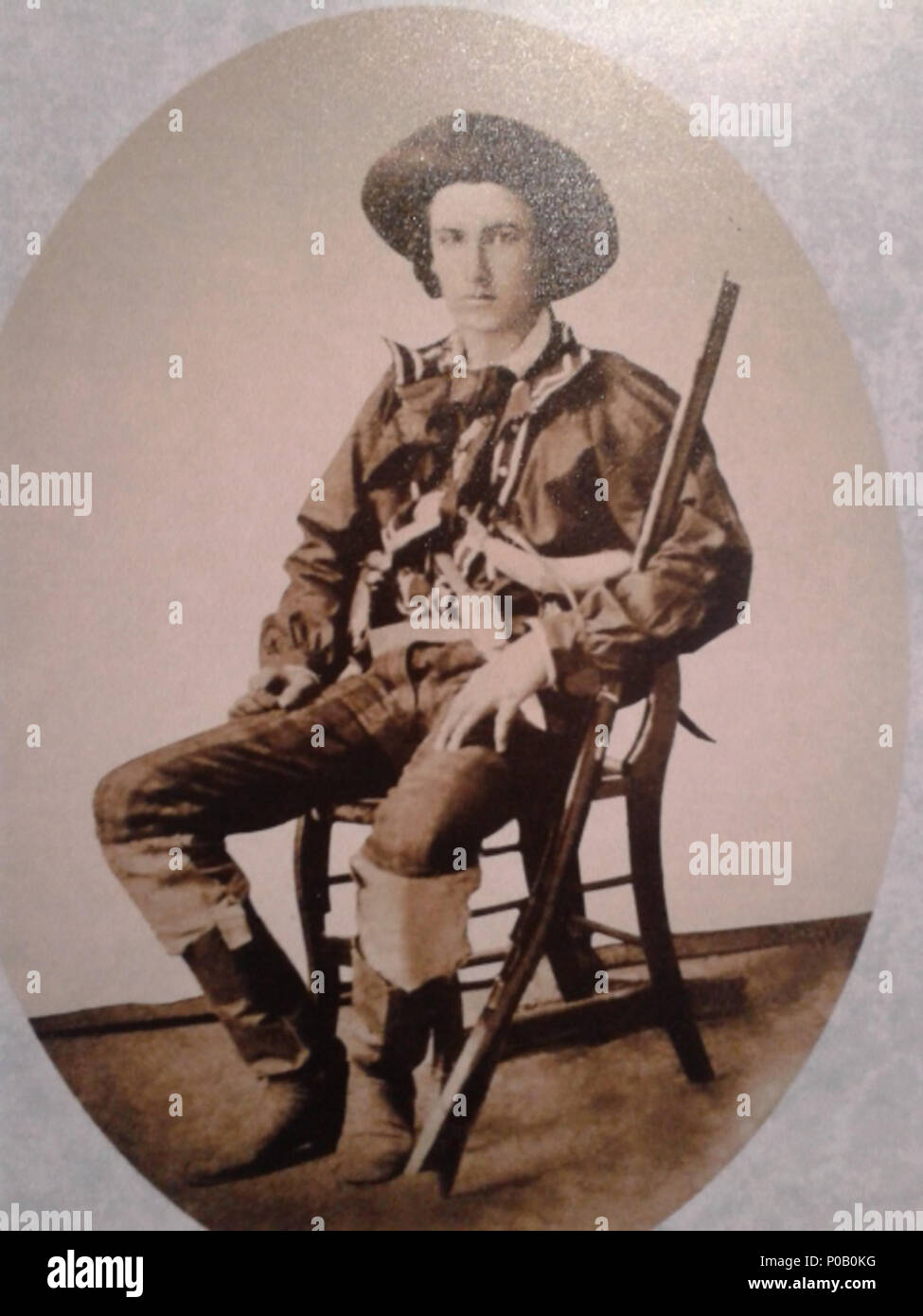 . Español: Fotografía de 1856 que retrata ein un-filibustero. Autor desconocido. Museo Histórico-Cultural Juan Santamaría, Alajuela, Cota Rica. . 1856. Rodtico 21 9 Filibustero (1856) Stockfoto