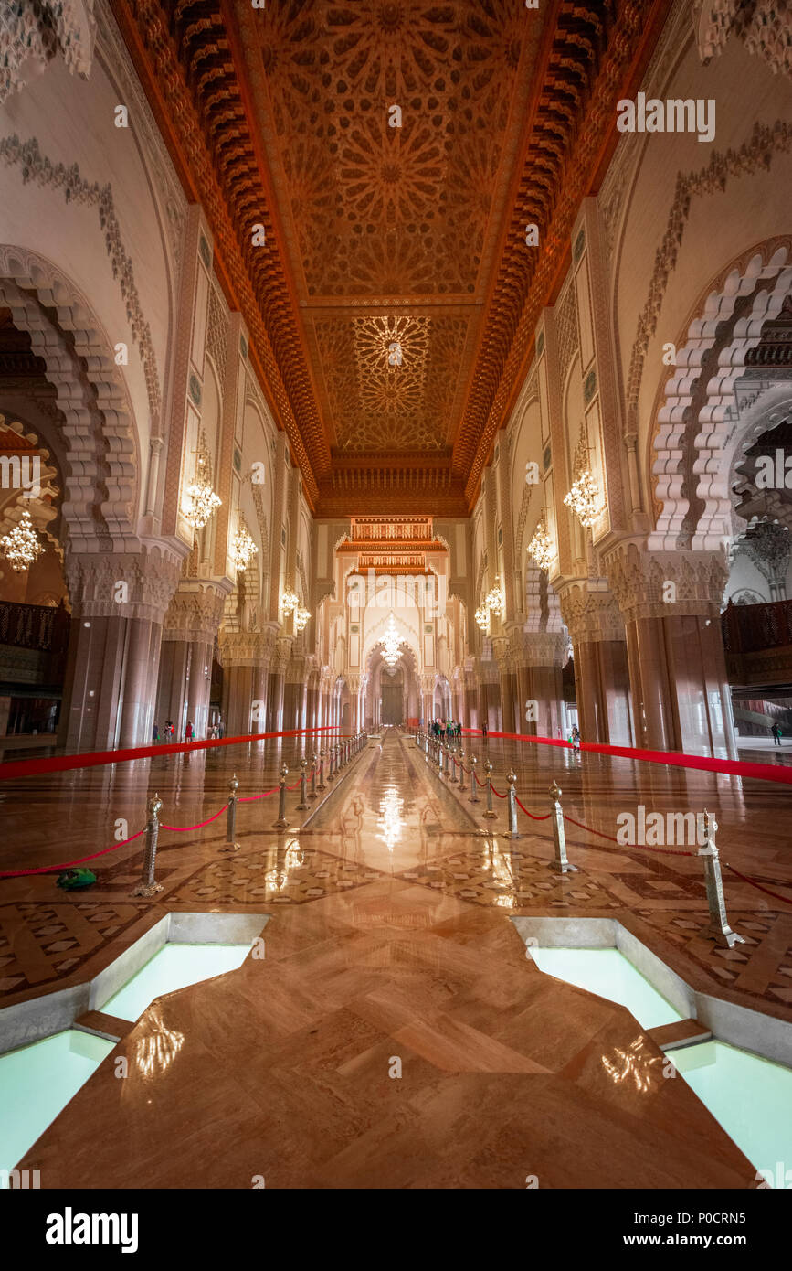 Innenansicht, Gebet Hall, Hassan-II.-Moschee, die Grande Mosquée Hassan II., der maurischen Architektur, Casablanca, Marokko Stockfoto