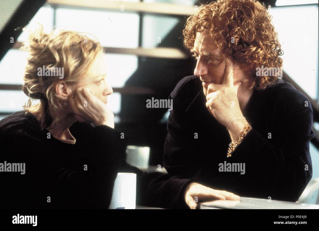 Original Film Titel: NACHRICHT IN EINER FLASCHE. Englischer Titel: NACHRICHT IN EINER FLASCHE. Regisseur: LUIS MANDOKI. Jahr: 1999. Stars: Luis Mandoki; Robin Wright. Quelle: WARNER BROS. Bilder/Glas, BEN/Album Stockfoto