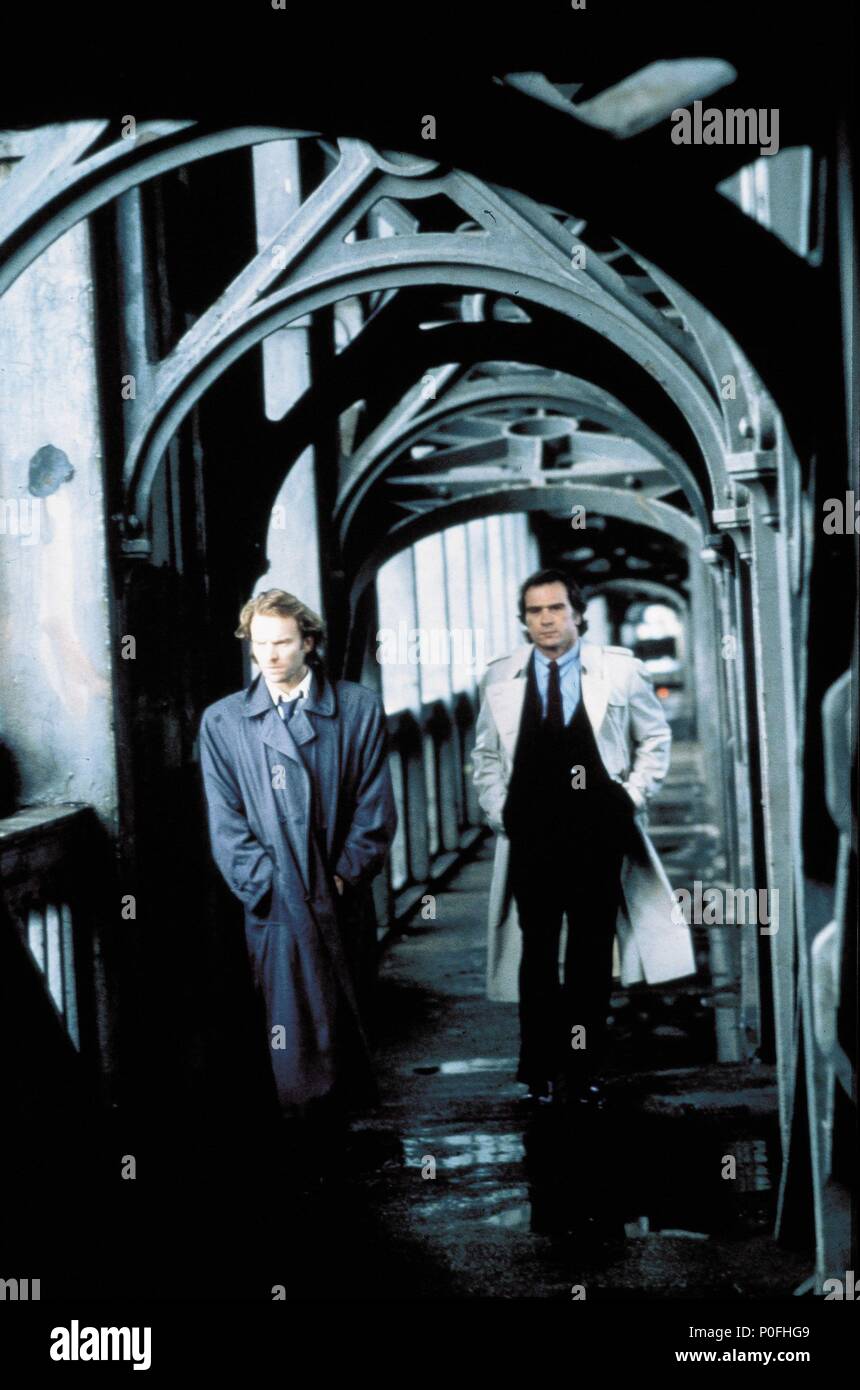 Original Film Titel: STÜRMISCHER MONTAG. Englischer Titel: STÜRMISCHER MONTAG. Regisseur: Michael Figgis. Jahr: 1988. Stars: STING; Tommy Lee Jones. Credit: MOVING PICTURE CO/BR TV/Film 4 INT'L/Album Stockfoto