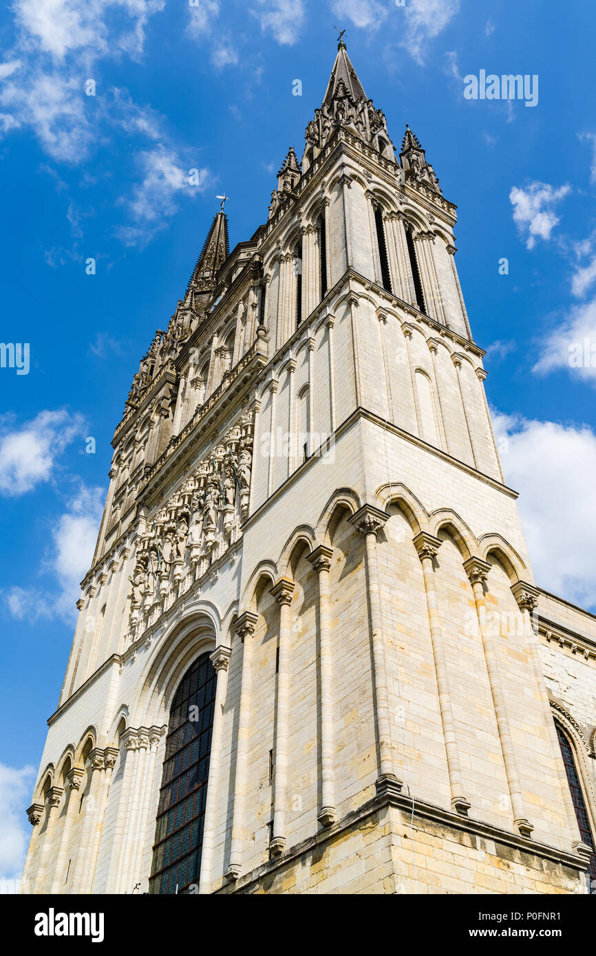 Angers, Frankreich: Saint Maurice Kathedrale von Angers, zwischen dem 11. und 16. Jahrhunderts, im Jahre 1862 als National Monument für seine Mischung gebaut Stockfoto