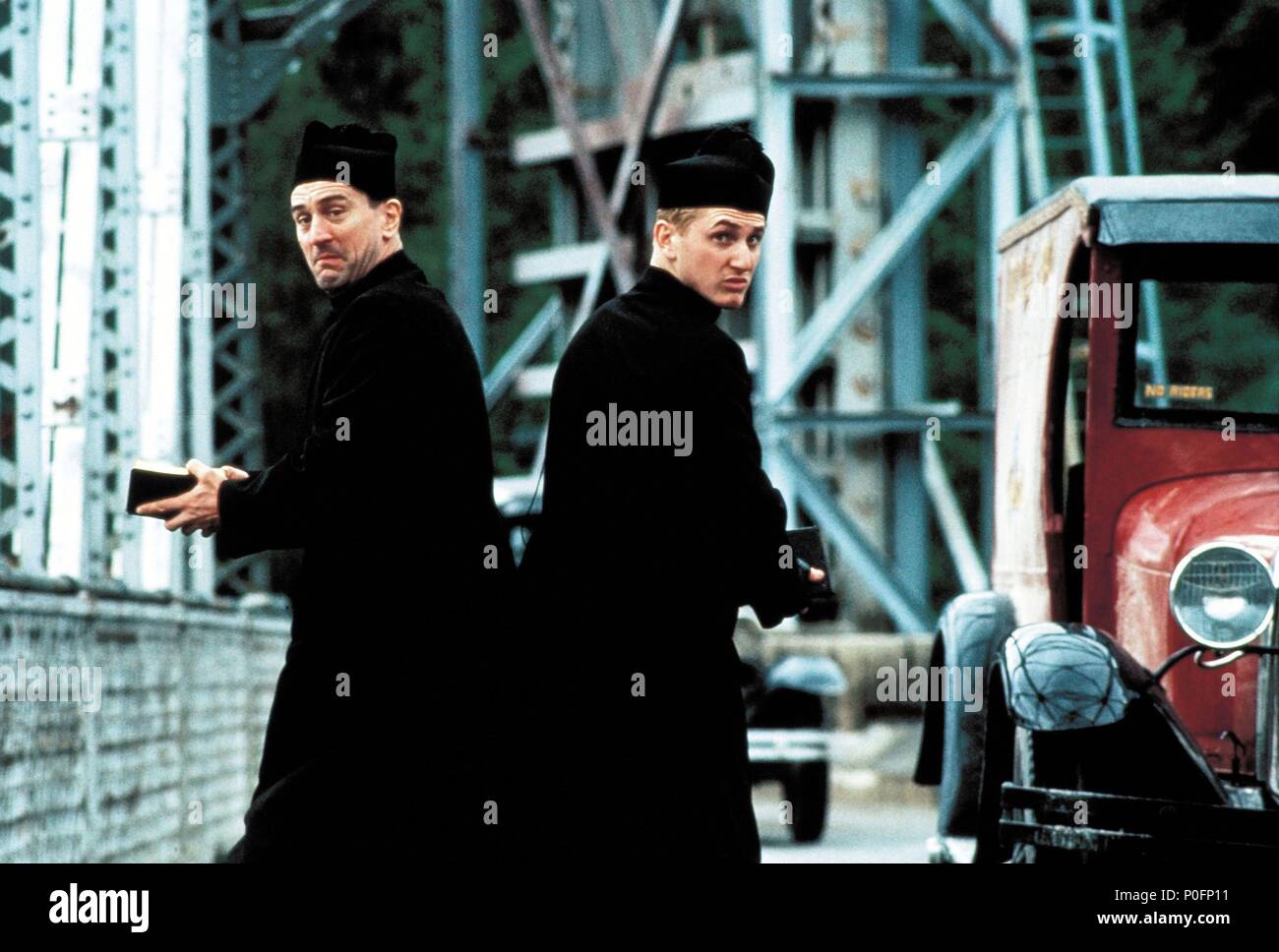 Original Film Titel: WIR SIND KEINE ENGEL. Englischer Titel: WIR SIND KEINE ENGEL. Regisseur: Neil Jordan. Jahr: 1989. Stars: ROBERT DE NIRO, Sean Penn. Quelle: Paramount Pictures/Album Stockfoto