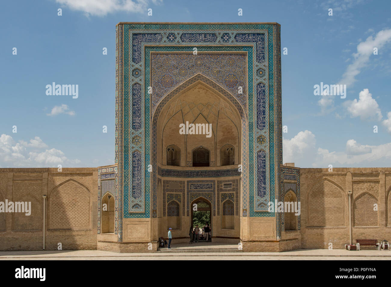 Eingang Kalyan Moschee, POI kalyan Komplex, Buchara, Usbekistan Stockfoto