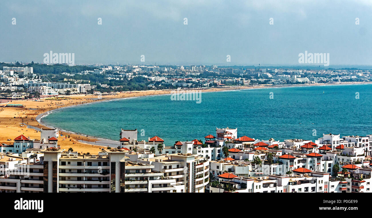 Panoramablick von Agadir mit der lange Sandstrand, Marokko Stockfoto