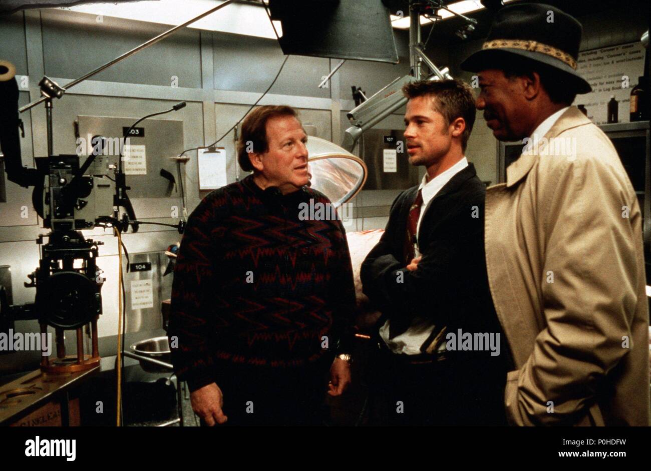 Original Film Titel: 7. Englischer Titel: Sieben. Regisseur: David Fincher. Jahr: 1995. Stars: Morgan Freeman, BRAD PITT. Quelle: New Line Cinema/Sorel, Peter/Album Stockfoto