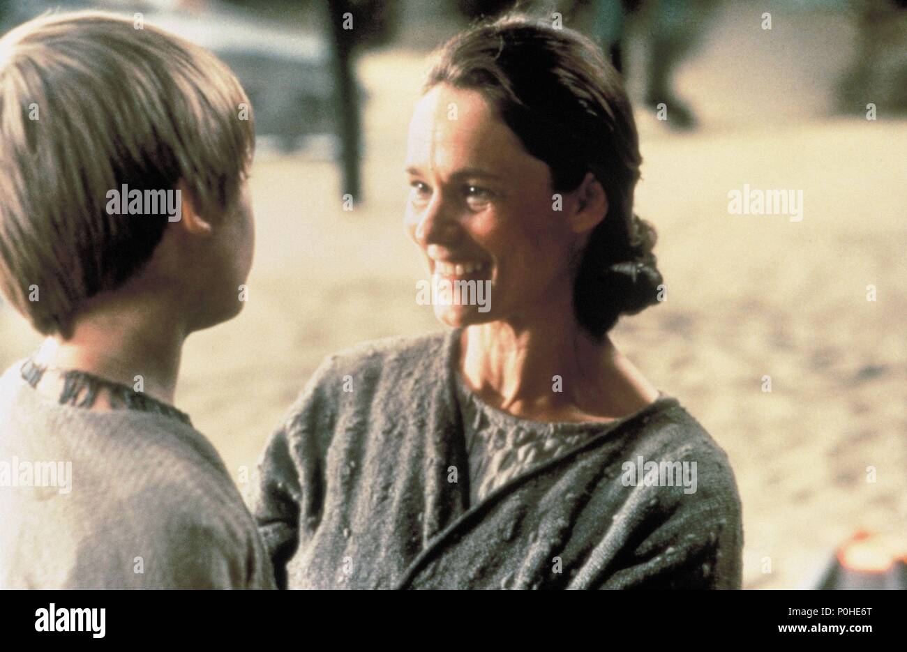 Original Film Titel: Star Wars: Episode I - Die Dunkle Bedrohung. Englischer Titel: Star Wars: Episode I - Die Dunkle Bedrohung. Regisseur: George Lucas. Jahr: 1999. Stars: PERNILLA AUGUST; Jake Lloyd. Credit: LUCAS FILM LTD & TM/Album Stockfoto