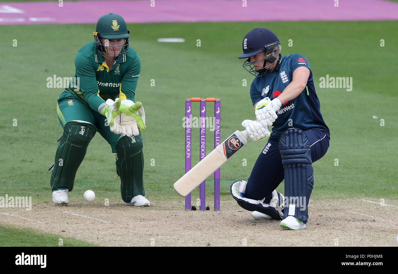 England's Katherine Hauptlast während des ICC Frauen Gleiches an Blackfinch neue Straße, Worcester. Stockfoto