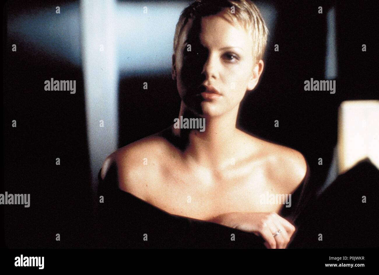 Rand ravich charlize theron -Fotos und -Bildmaterial in hoher Auflösung ...