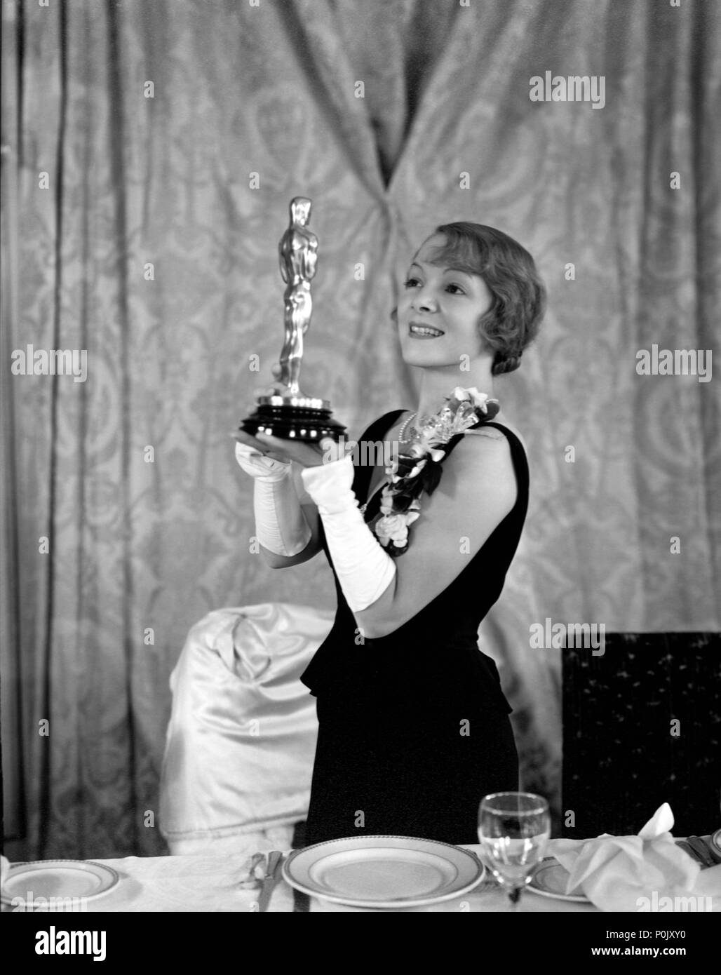 Beschreibung: Die 5 Academy Awards/1933. Helen Hayes, Beste Hauptdarstellerin für "Die Sünde der Madelon Claudet'.. Jahr: 1932. Stars: Helen Hayes. Stockfoto