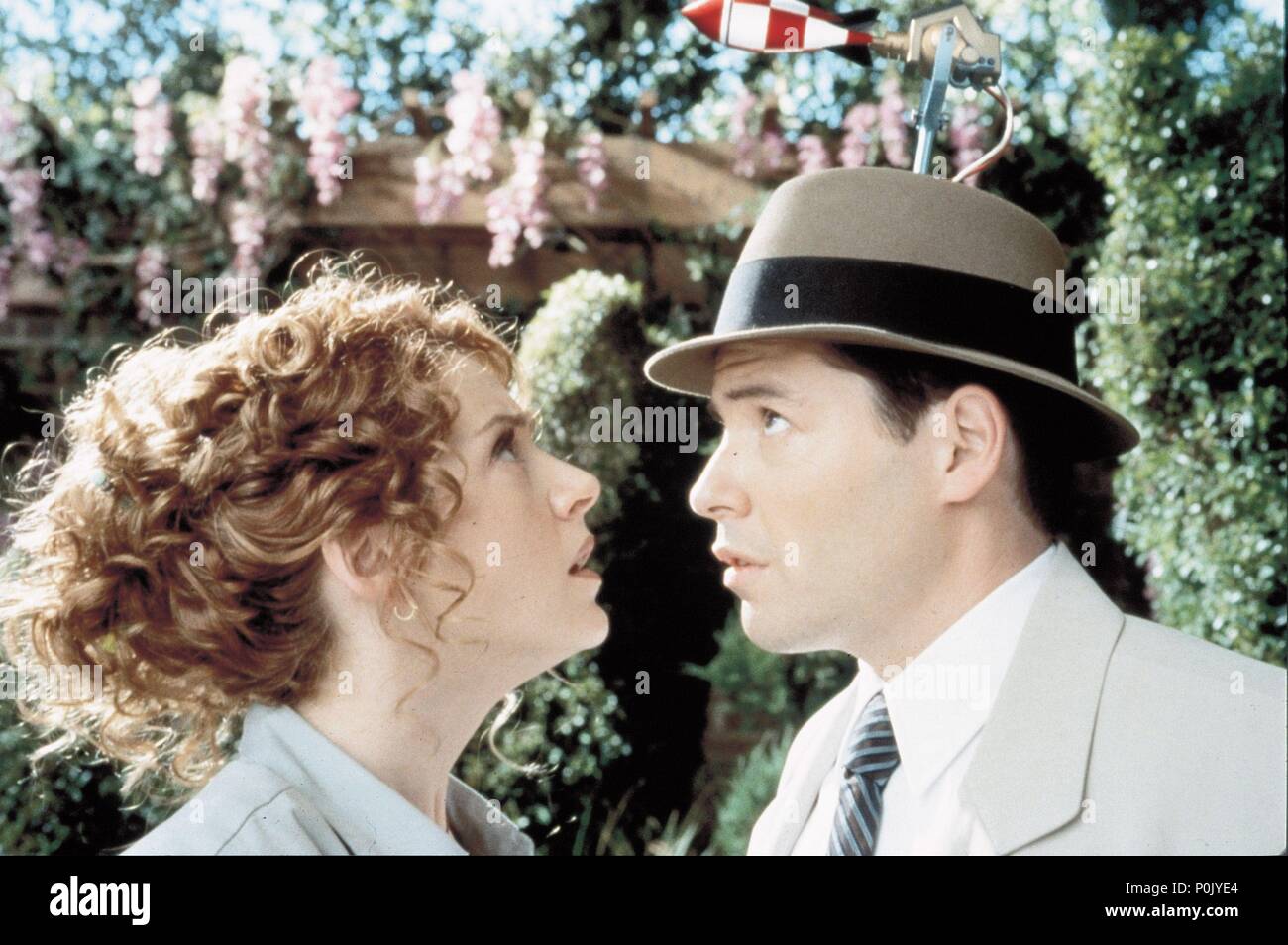 Original Film Titel: Inspektor Gadget. Englischer Titel: Inspektor Gadget. Regisseur: DAVID KELLOGG. Jahr: 1999. Stars: Matthew Broderick; JOELY FISHER. Quelle: WALT DISNEY PICTURES/Album Stockfoto