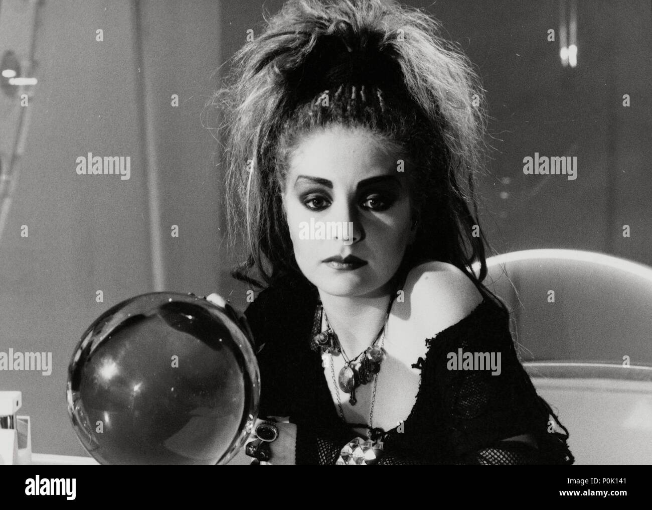 Original Film Titel: BOLA DE CRISTAL, LA-TV. Englischer Titel: LA BOLA DE CRISTAL. Jahr: 1984. Stars: OLVIDO GARA ALASKA. Credit: TVE/Album Stockfoto