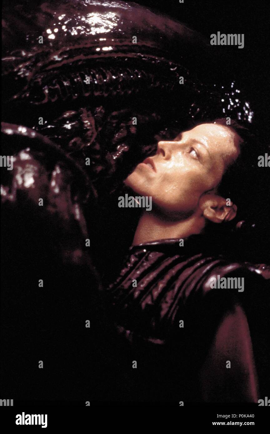Original Film Titel: ALIEN: Resurrection. Englischer Titel: ALIEN: Resurrection. Regisseur: JEAN-PIERRE JEUNET. Jahr: 1997. Stars: Sigourney Weaver. Quelle: 20th Century Fox/TENNER, SUZANNE/Album Stockfoto