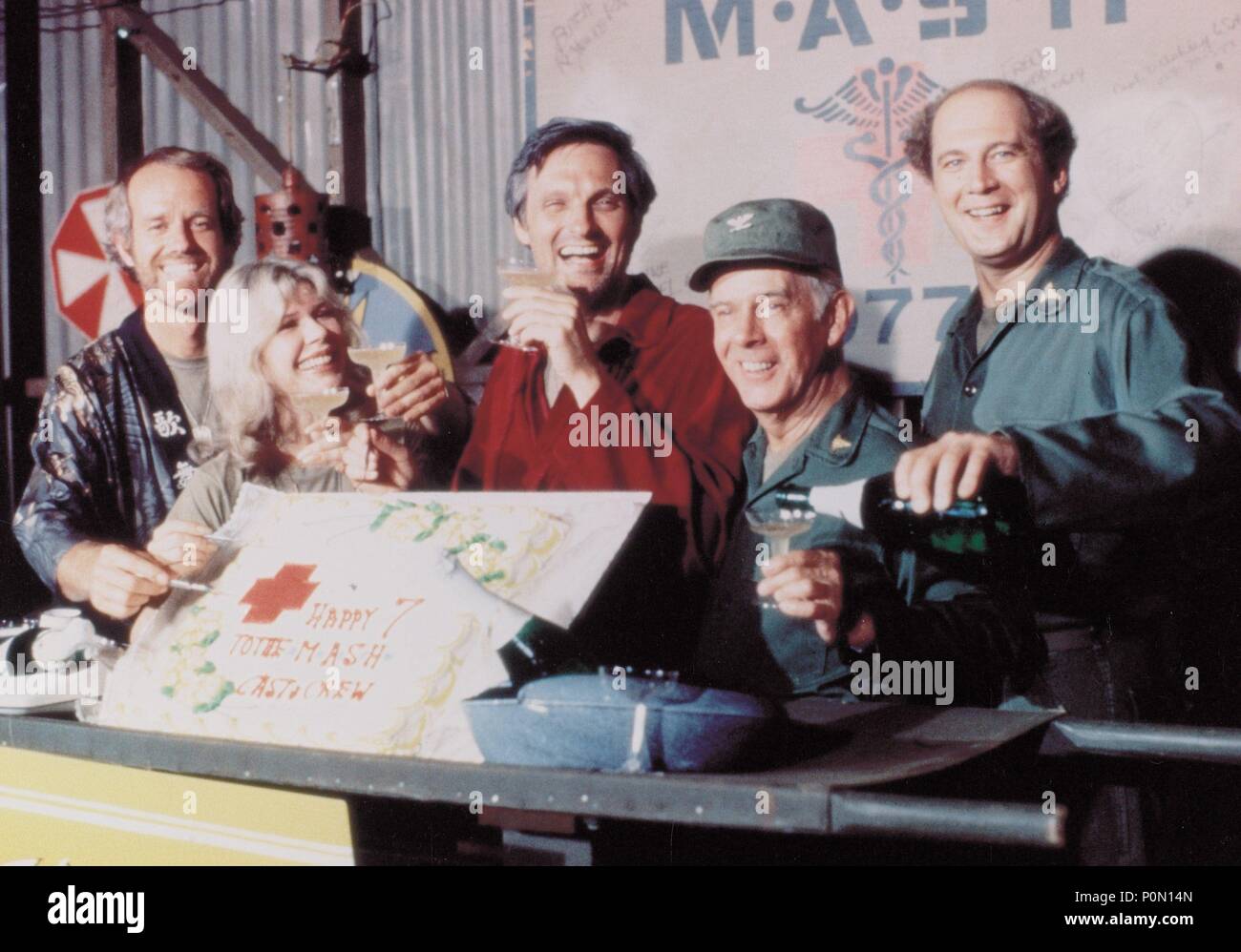 Original Film Titel: M*A*S*H. Englischer Titel: M*A*S*H. Jahr: 1972. Stars: Alan Alda; Harry Morgan; Loretta Swit; David Ogden Stiers. Quelle: 20th Century Fox TV/Album Stockfoto