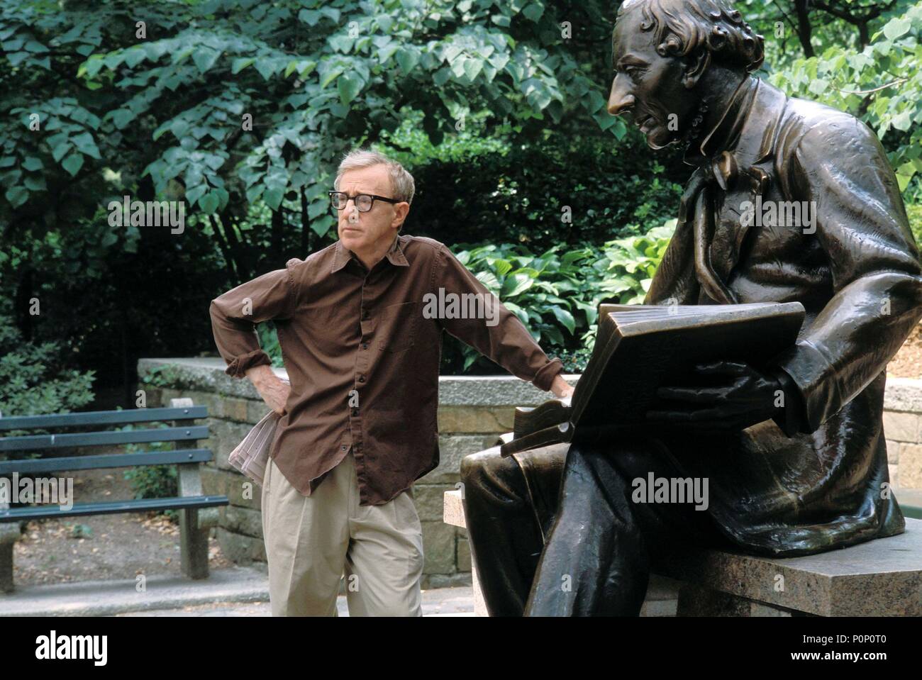 Original Film Titel: NOCH ETWAS. Englischer Titel: NOCH ETWAS. Regisseur: WOODY ALLEN. Jahr: 2003. Stars: WOODY ALLEN. Quelle: DREAMWORKS/ARONOWITZ, myles/Album Stockfoto