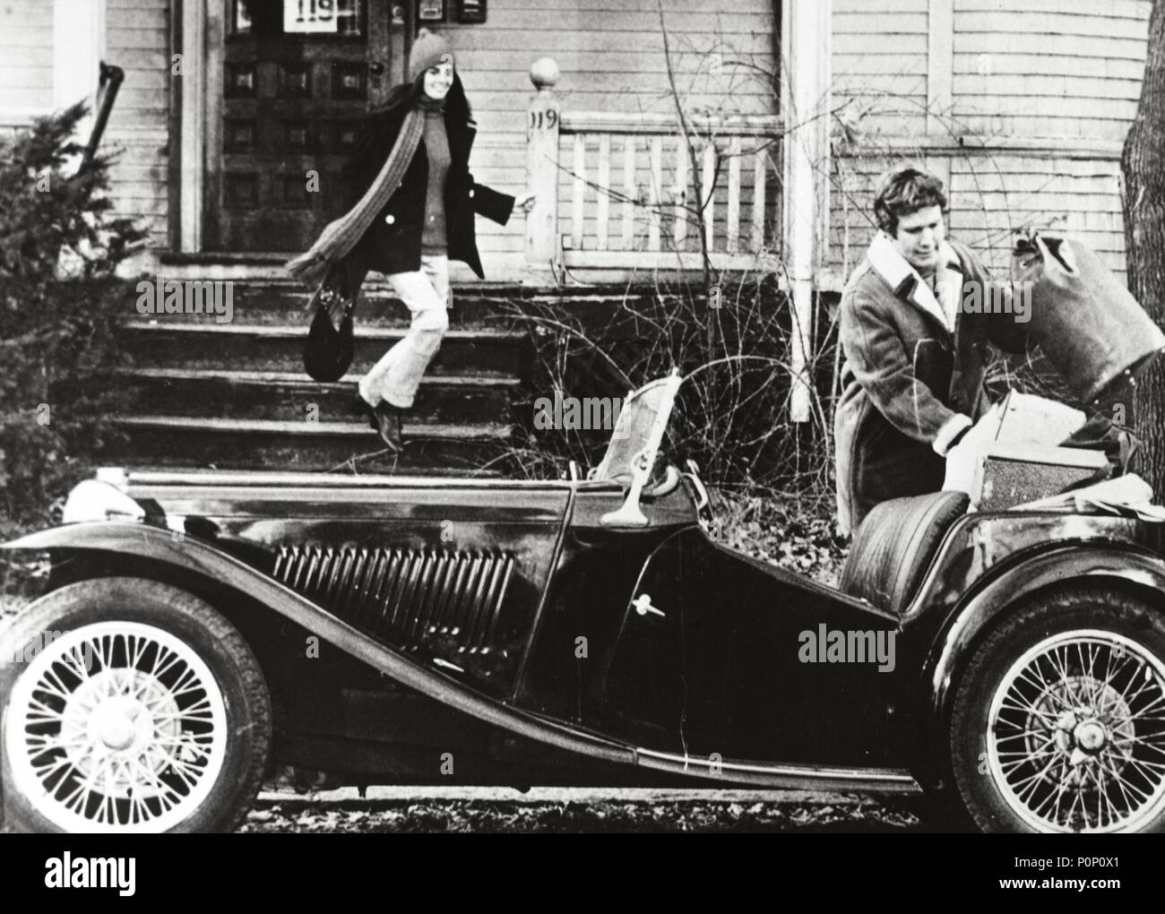 Original Film Titel: LOVE STORY. Englischer Titel: LOVE STORY. Regisseur: Arthur Hiller. Jahr: 1970. Stars: ALI MACGRAW, Ryan O'Neal. Quelle: Paramount Pictures/Album Stockfoto