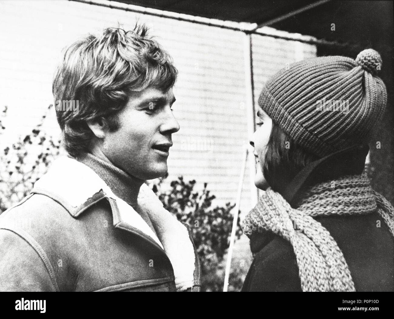 Original Film Titel: LOVE STORY. Englischer Titel: LOVE STORY. Regisseur: Arthur Hiller. Jahr: 1970. Stars: ALI MACGRAW, Ryan O'Neal. Quelle: Paramount Pictures/Album Stockfoto