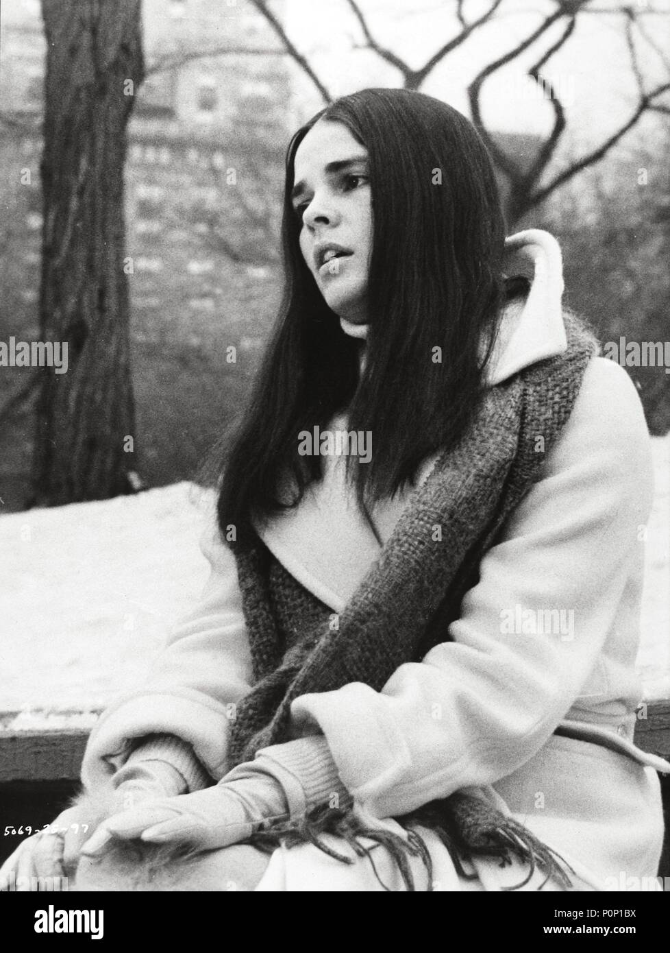 Original Film Titel: LOVE STORY. Englischer Titel: LOVE STORY. Regisseur: Arthur Hiller. Jahr: 1970. Stars: ALI MACGRAW. Quelle: Paramount Pictures/Album Stockfoto