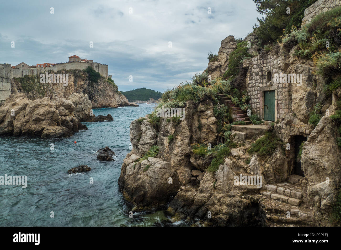 Die hilltop Stadt Dubrovnik in Kroatien alias "Landung Kings', mit Blick auf die Adria Stockfoto
