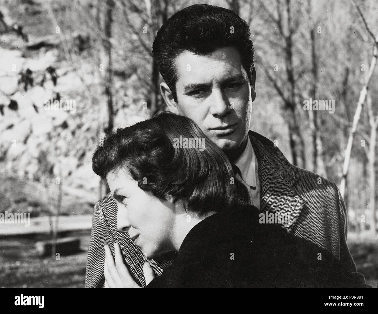 Original Film Titel: Calle Mayor. Englischer Titel: Main Street. Regisseur: JUAN ANTONIO BARDEM. Jahr: 1956. Stars: JOSE SUAREZ; BETSY BLAIR. Credit: SUEVIA FILMS - CESAREO GONZALEZ/GUION PROD. CINEMATOGRAFICAS // Album Stockfoto