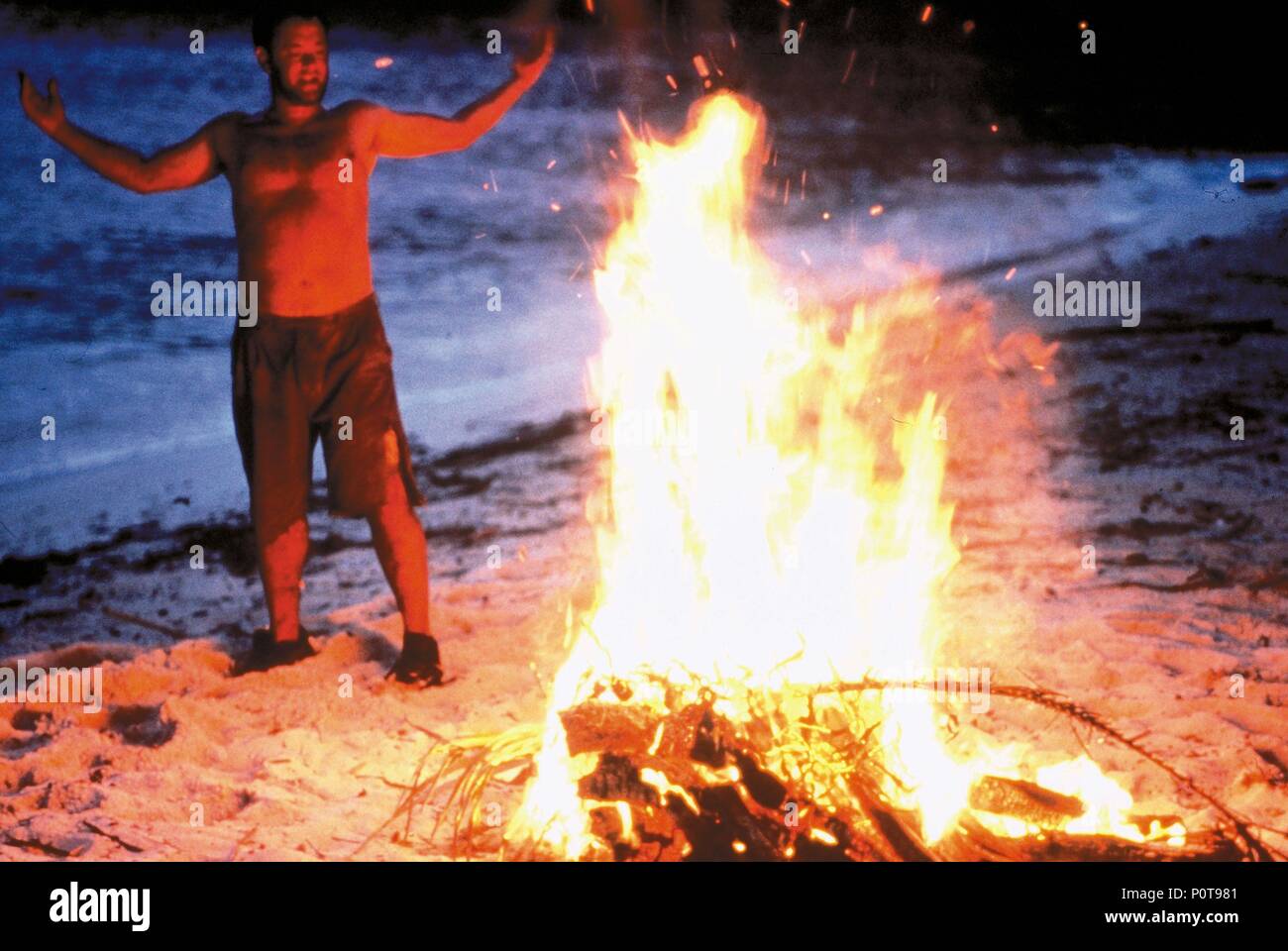 Original Film Titel: Cast Away. Englischer Titel: Cast Away. Regisseur: ROBERT ZEMECKIS. Jahr: 2000. Stars: Tom Hanks. Quelle: DREAMWORKS PICTURES / 20th Century Fox/Album Stockfoto