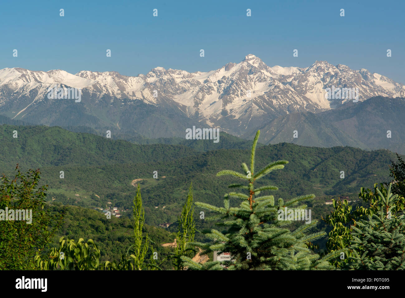 Tien Shan Range in der Nähe von Almaty, Kasachstan Stockfoto