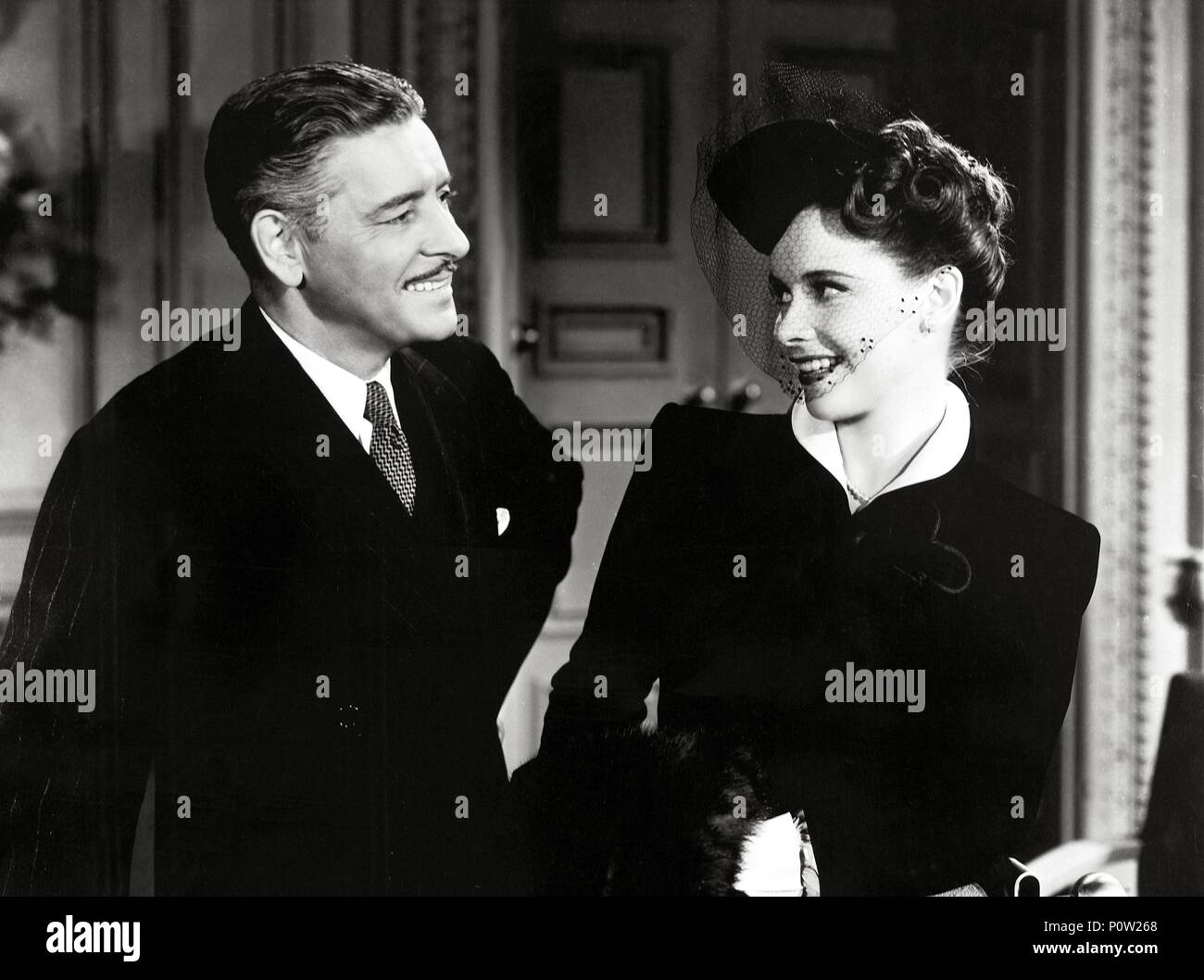 Original Film Titel: Random harvest. Englischer Titel: Random harvest. Film Regie: MERVYN LEROY. Jahr: 1942. Stars: RONALD COLMAN; SUSAN PETERS. Credit: M.G.M/Album Stockfoto