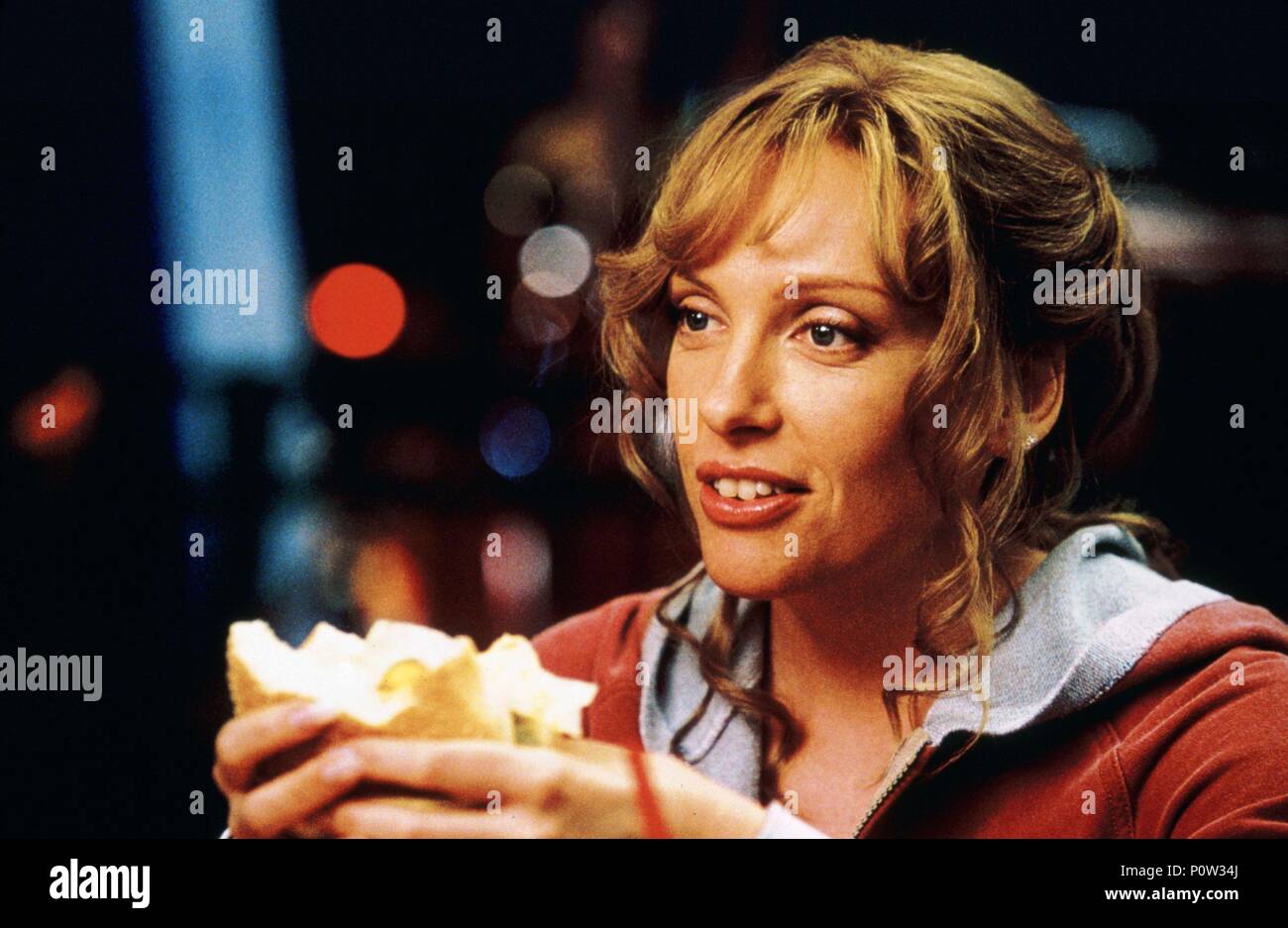 Original Film Titel: CONNIE UND CARLA. Englischer Titel: CONNIE UND CARLA. Regisseur: MICHAEL LEMBECK. Jahr: 2004. Stars: Toni collette. Quelle: Universal/Album Stockfoto