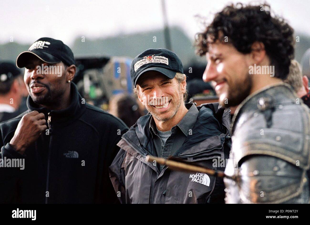 Original Film Titel: KÖNIG ARTUS. Englischer Titel: KÖNIG ARTUS. Regisseur: ANTOINE FUQUA. Jahr: 2004. Stars: Jerry Bruckheimer; Ioan Gruffudd; ANTOINE FUQUA. Credit: TOUCHSTONE PICTURES/Album Stockfoto