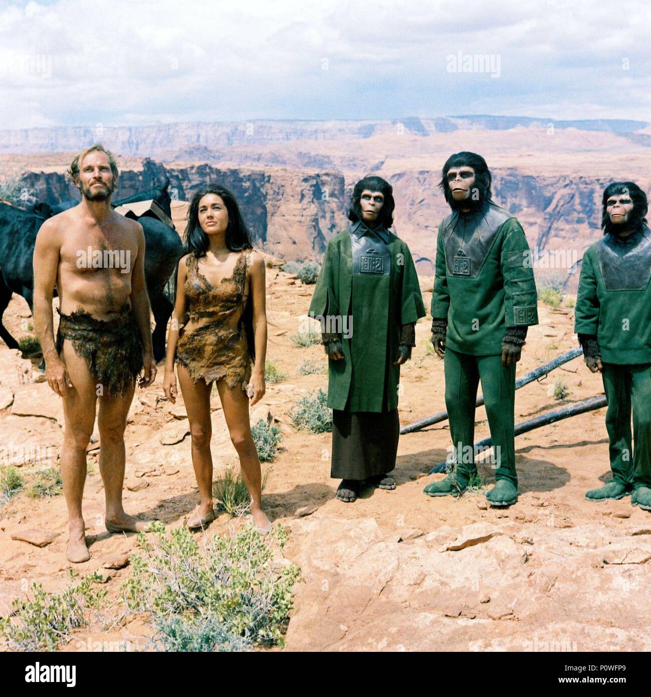 Original Filmtitel: Planet der Affen. Englischer Titel: Planet der Affen. Regisseur: FRANKLIN J. SCHAFFNER. Jahr: 1968. Stars: Charlton Heston, Kim Hunter, Linda Harrison, RODDY MCDOWALL. Quelle: 20th Century Fox/Album Stockfoto