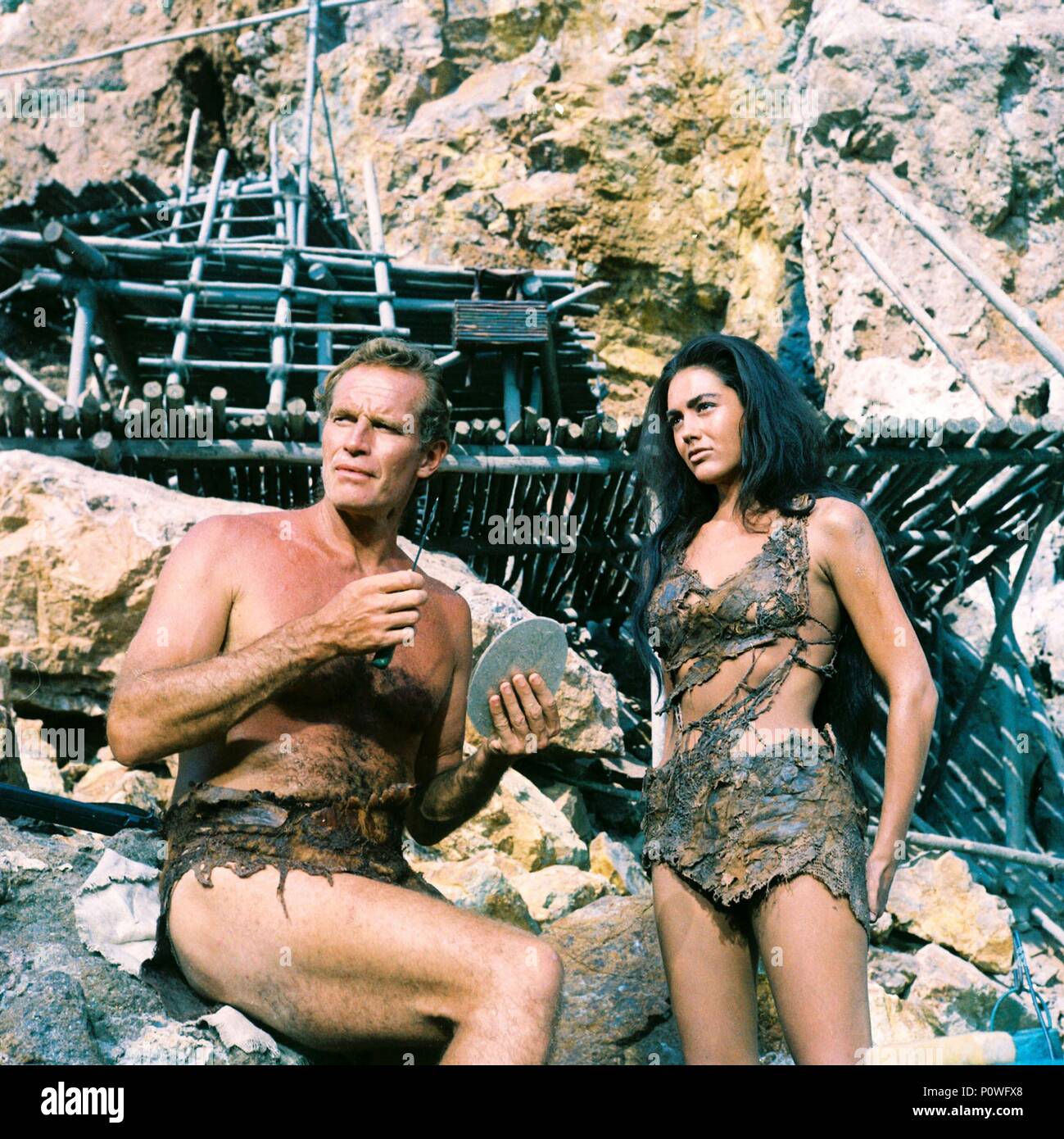 Original Filmtitel: Planet der Affen. Englischer Titel: Planet der Affen. Regisseur: FRANKLIN J. SCHAFFNER. Jahr: 1968. Stars: Charlton Heston, Linda Harrison. Quelle: 20th Century Fox/Album Stockfoto
