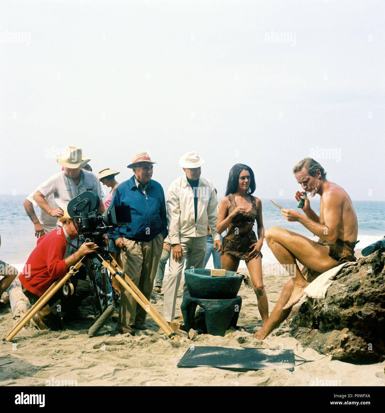 Original Filmtitel: Planet der Affen. Englischer Titel: Planet der Affen. Regisseur: FRANKLIN J. SCHAFFNER. Jahr: 1968. Stars: Charlton Heston, Linda Harrison. Quelle: 20th Century Fox/Album Stockfoto