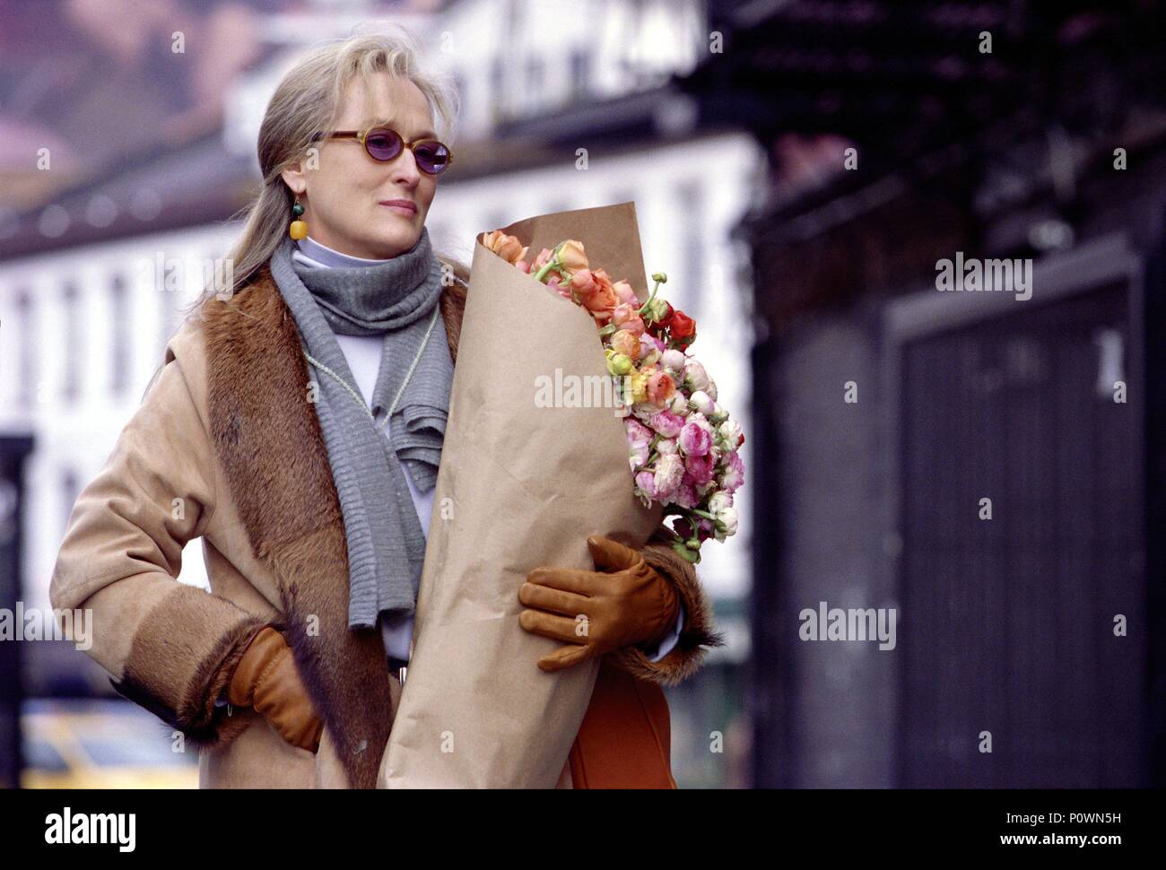 Original Film Titel: STUNDEN, DIE. Englischer Titel: STUNDEN, DIE. Regisseur: Stephen Daldry. Jahr: 2002. Stars: Meryl Streep. Copyright: nur redaktionell Innen verwenden. Dies ist eine öffentlich verteilten Handzettel. Zugriffsrechte nur, keine Lizenz des Urheberrechts zur Verfügung gestellt. Vorgeschriebene Genehmigung zu Visual Symbol (www.visual-icon.com) Für die Reproduktion des Bildes erforderlich ist. Quelle: Paramount Pictures/Album Stockfoto