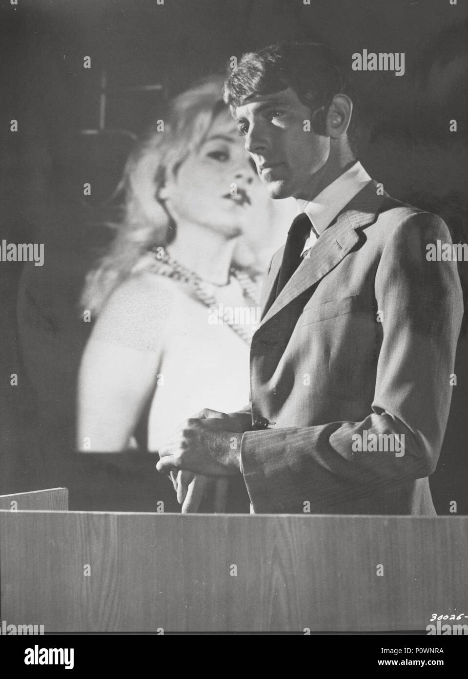 Original Film Titel: Der AUFSTIEG VON MICHAEL RIMMER. Englischer Titel: Der AUFSTIEG VON MICHAEL RIMMER. Regisseur: Kevin BILLINGTON. Jahr: 1970. Stars: PETER KOCH. Credit: WARNER BROS./SEVEN ARTS/Album Stockfoto