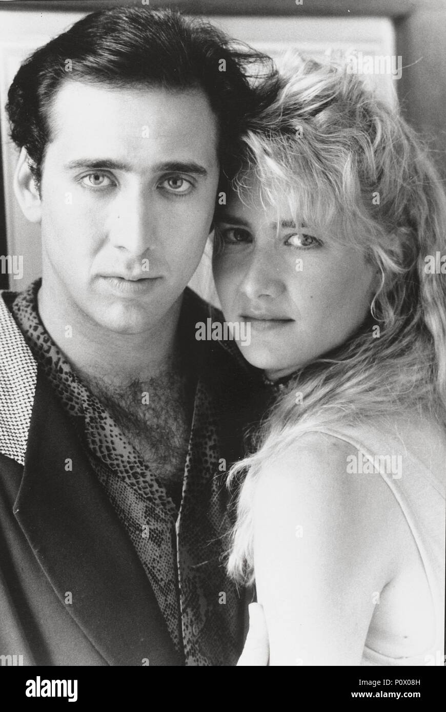 Original Film Titel: Wild At Heart. Englischer Titel: Wild At Heart. Regisseur: David Lynch. Jahr: 1990. Stars: NICOLAS CAGE, Laura Dern. Credit: Polygram Filmed Entertainment/Propaganda Films/Album Stockfoto