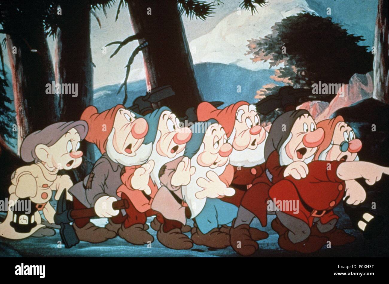 Original Film Titel: Schneewittchen und die sieben Zwerge. Englischer Titel: Schneewittchen und die sieben Zwerge. Regisseur: WALT DISNEY. Jahr: 1937. Credit: WALT DISNEY PRODUCTIONS/Album Stockfoto