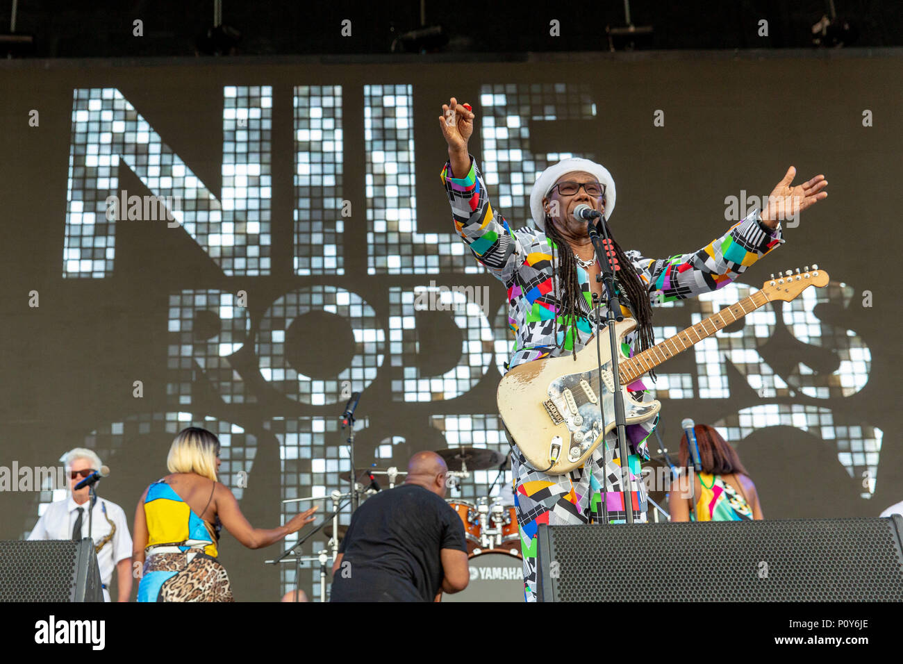 Manchester, Tennessee, USA. 9. Juni, 2018. NILE RODGERS führt mit Chic bei Bonnaroo Music Festival 2018 in Manchester, Tennessee Credit: Daniel DeSlover/ZUMA Draht/Alamy leben Nachrichten Stockfoto